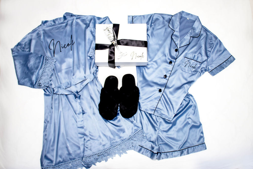 Deluxe Bridal Party Package (Robe, PJs, Flute, Deluxe Fluffy Slippers, Giftbox)