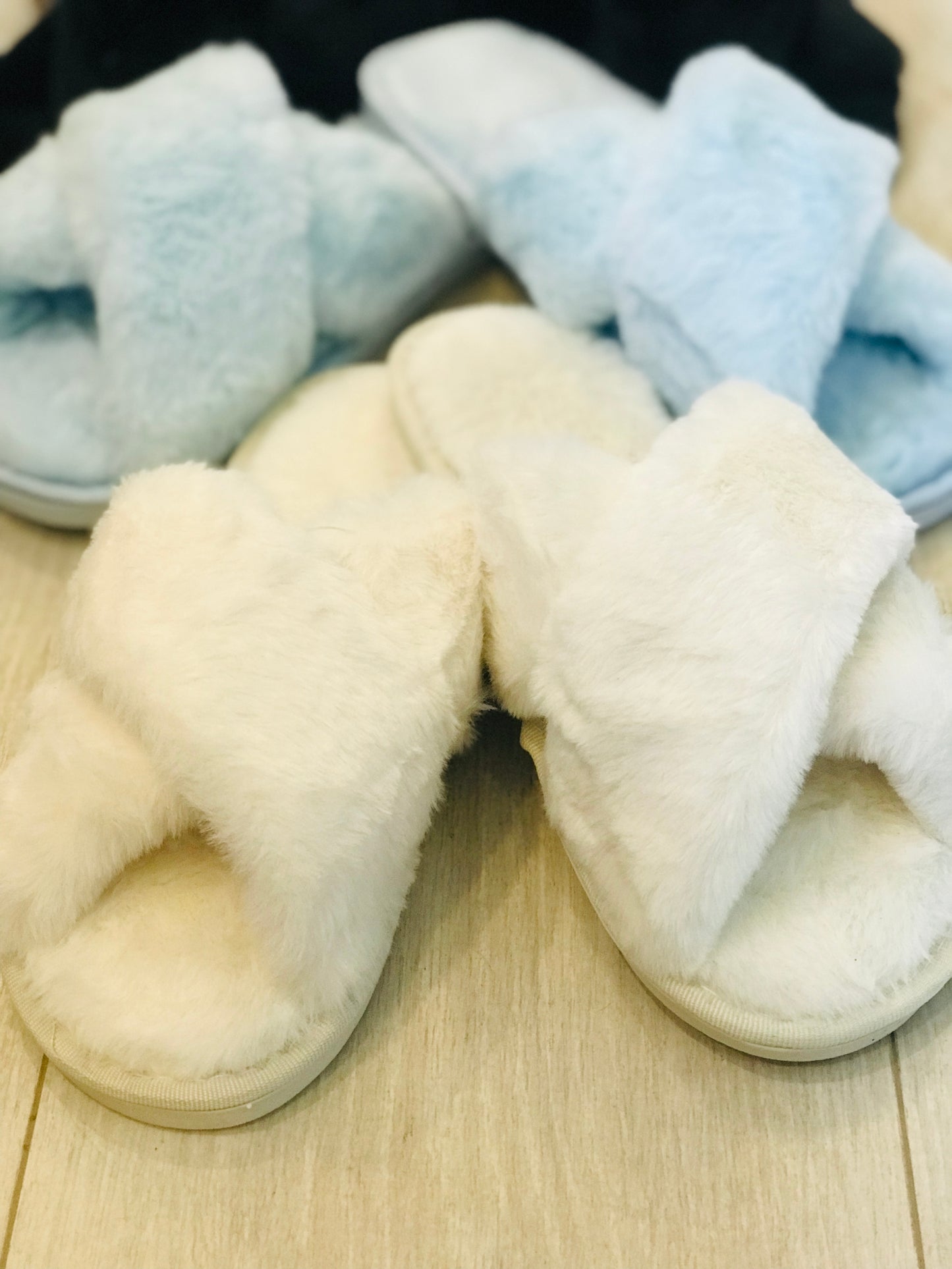 Deluxe Fluffy Slippers (not personalised)